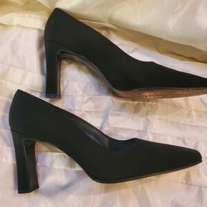 Stuart Weitzman For F. Pinet Pumps Size 9